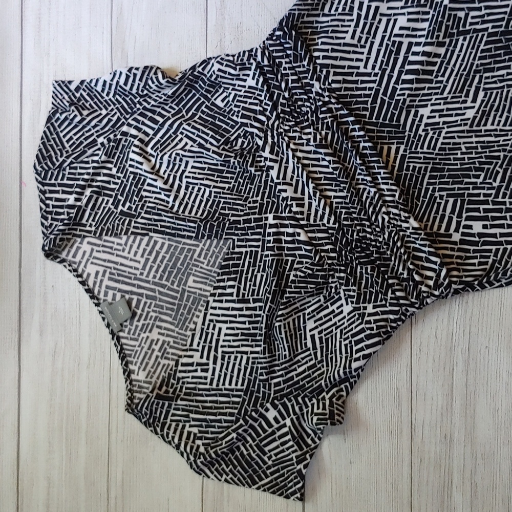 ANN TAYLOR KNIT BAMBOO PATTERNED MOCK WRAP DRESS - Picture 2 of 8